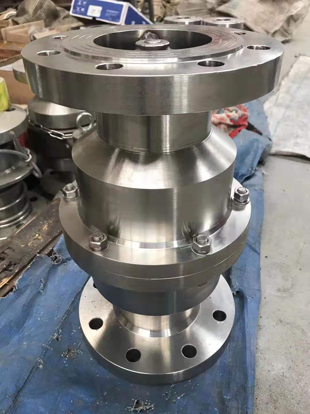 揚(yáng)州客戶定制的AL2543型裝卸臂卸車臂拉斷閥已發(fā)貨。(1) 微信圖片_20191101232245.jpg